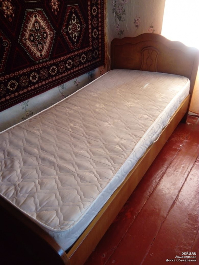 Полуторка бу. Кровать полуторка. Койка полуторка. Кровать полуторка простая. Кровать полуторка в современном виде.