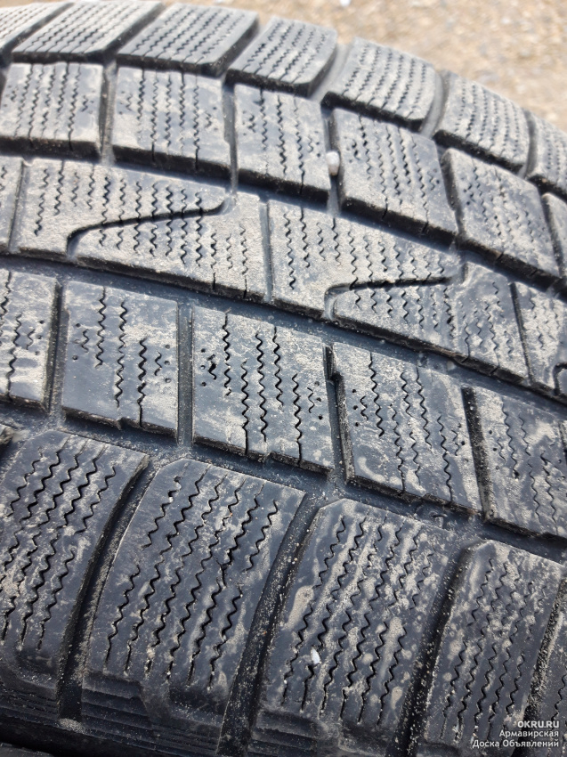 Липучки отзывы. Hankook 235/40 r18. Зимняя резина липучка Ханкук. Липучка Ханкук р15. Шины Ханкук зима липучка.